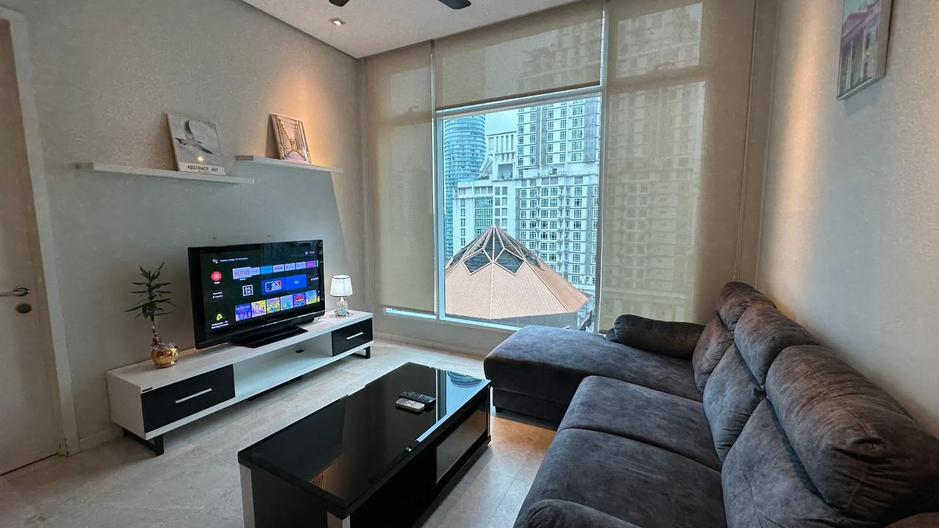 Apartment Soho Suites Klcc By I.Desk Kuala Lumpur Malaysia